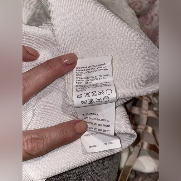 BEBE ivory short bandage mini skirt crop top 2 pc set XS extra small - Picture 11 of 11